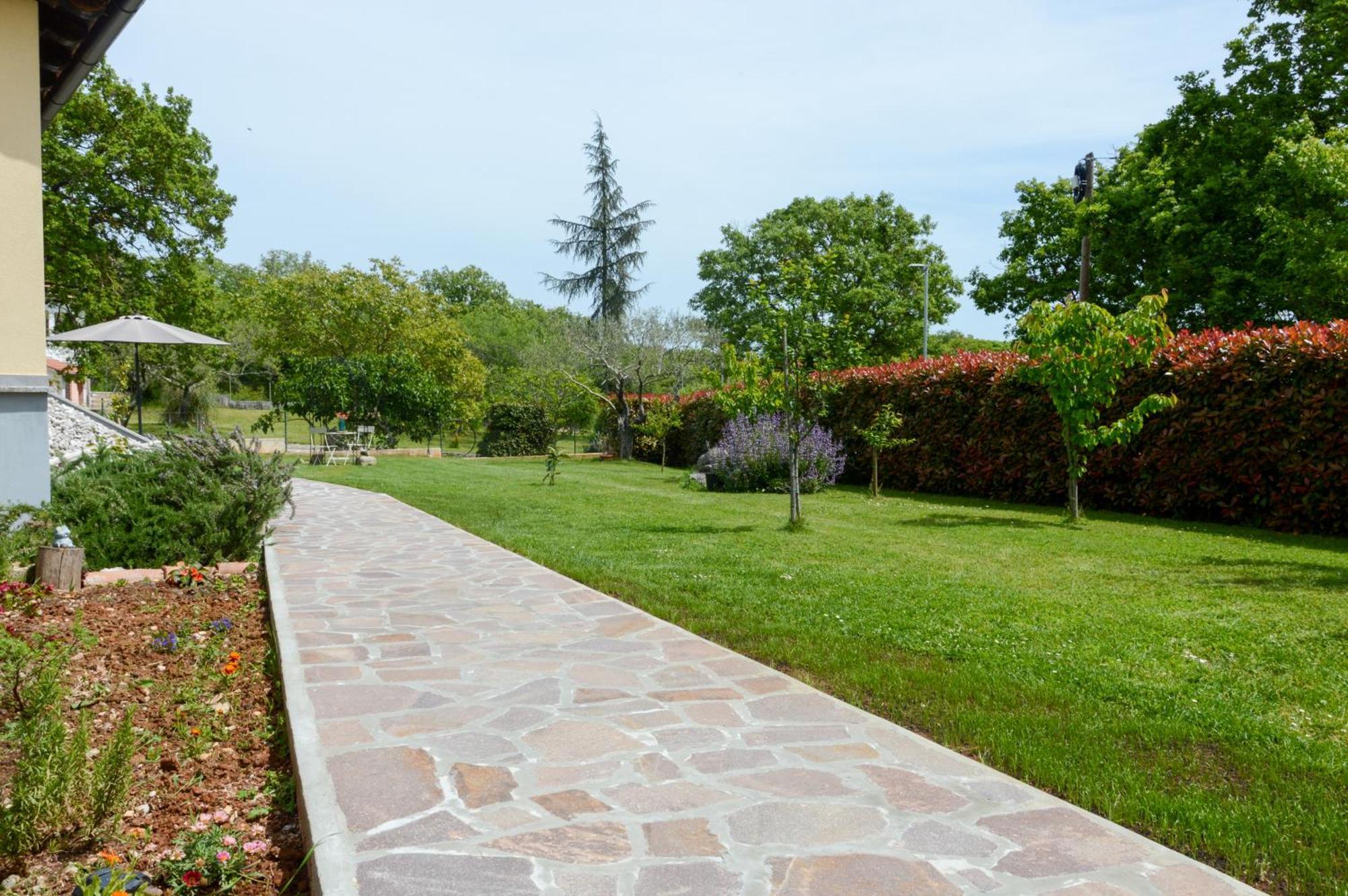 Mama Residence โรวินสโก เซโล ภายนอก รูปภาพ